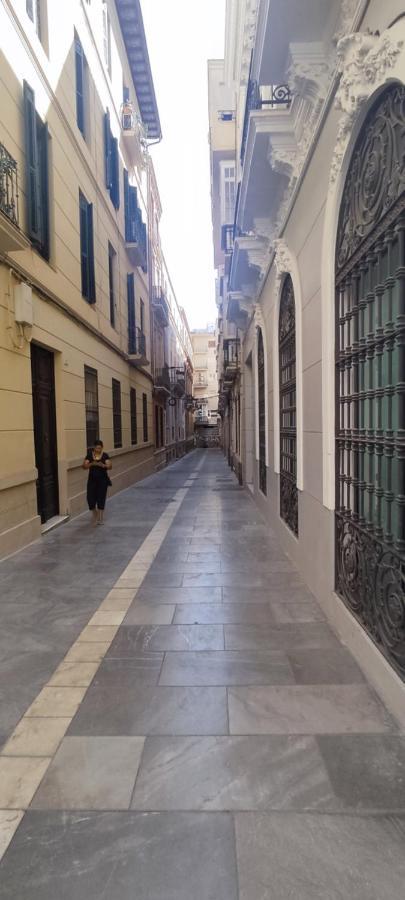 Апартаменты La Bella Daniela Malaga Centro Экстерьер фото