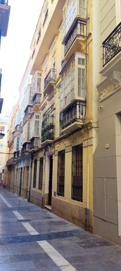 Апартаменты La Bella Daniela Malaga Centro Экстерьер фото